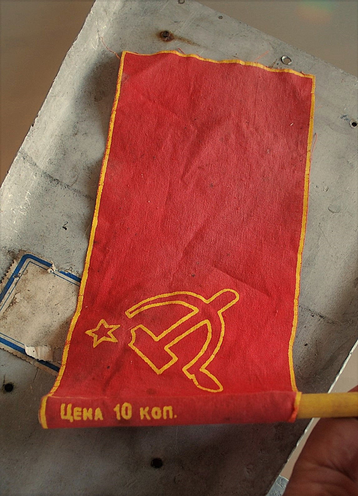 Wall Flag Holder "Long Live the Heroes of the Red Flag"