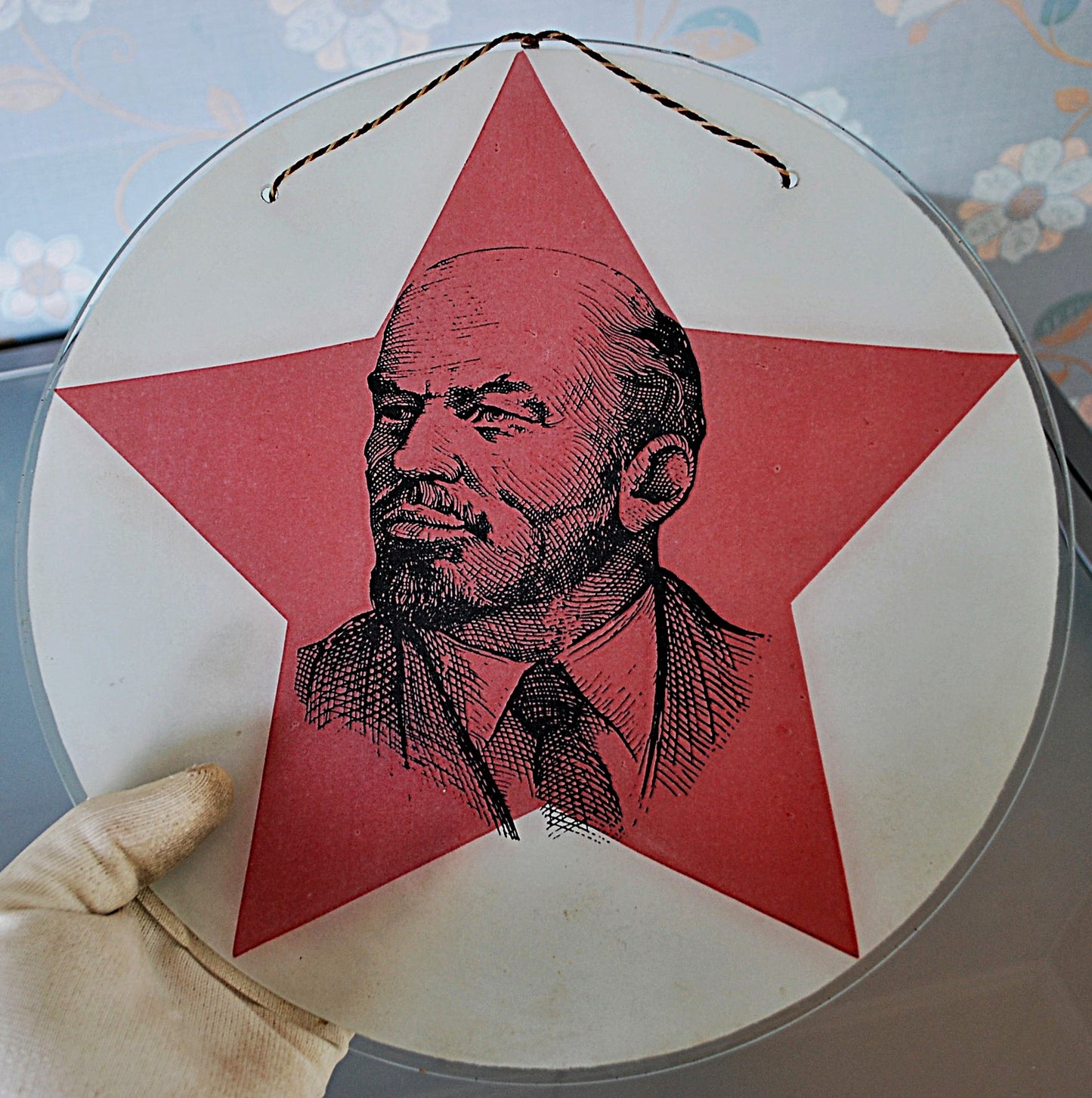 Glazen wandbord Lenin in Rode Ster