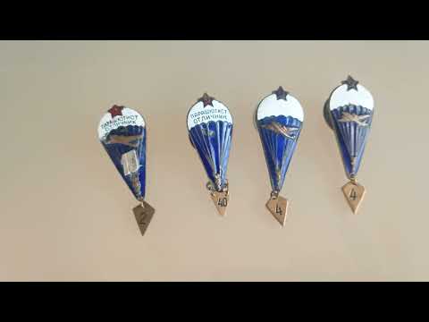 4 Paratroeper Medailles met aantal sprongen