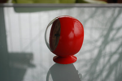 MOM 1970's Retro klok Space age