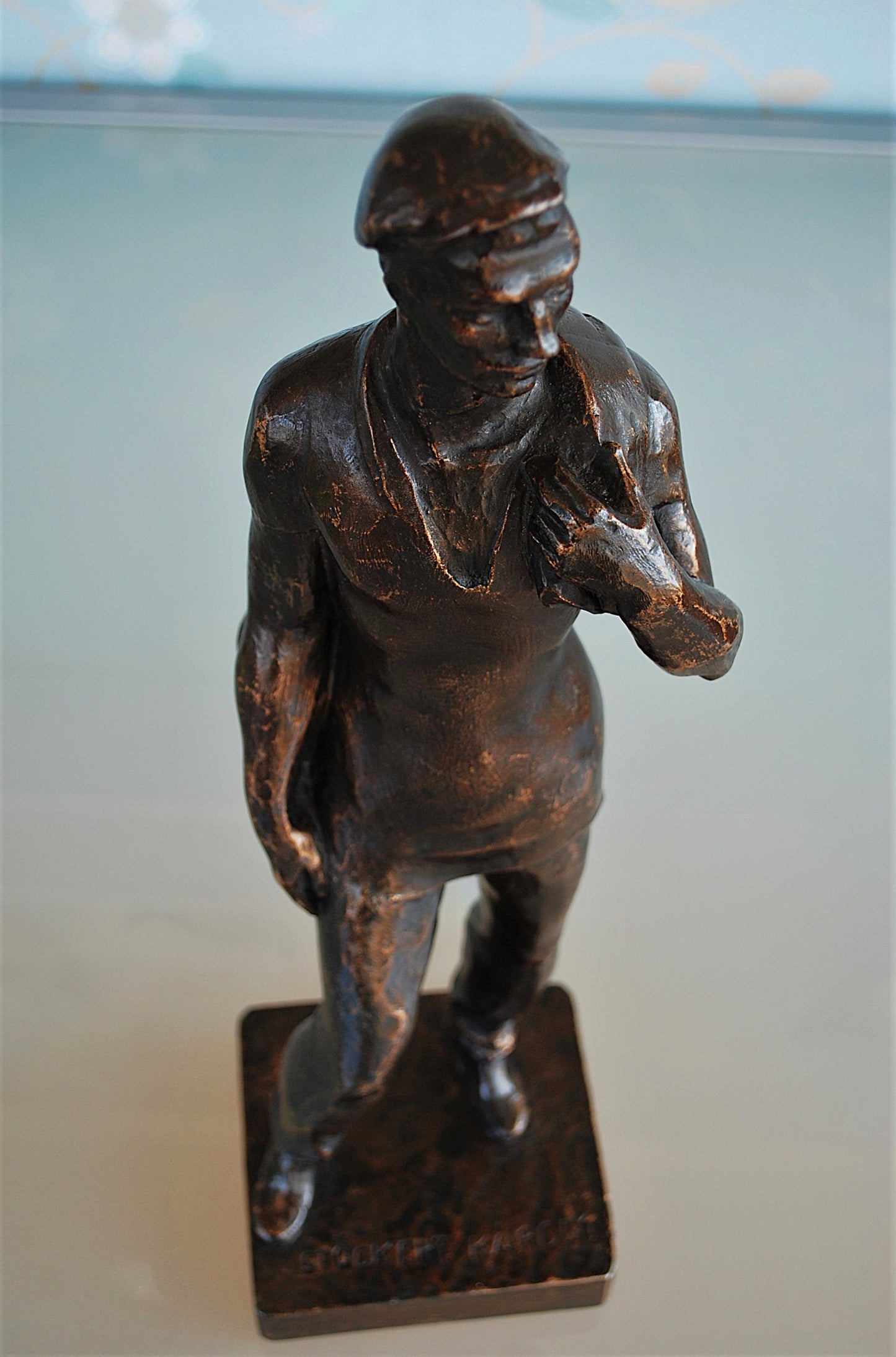 Enorm Gebronsd Beeld  Beeldhouwer  Károly Stöckert 1910-1991