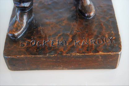 Enorm Gebronsd Beeld  Beeldhouwer  Károly Stöckert 1910-1991