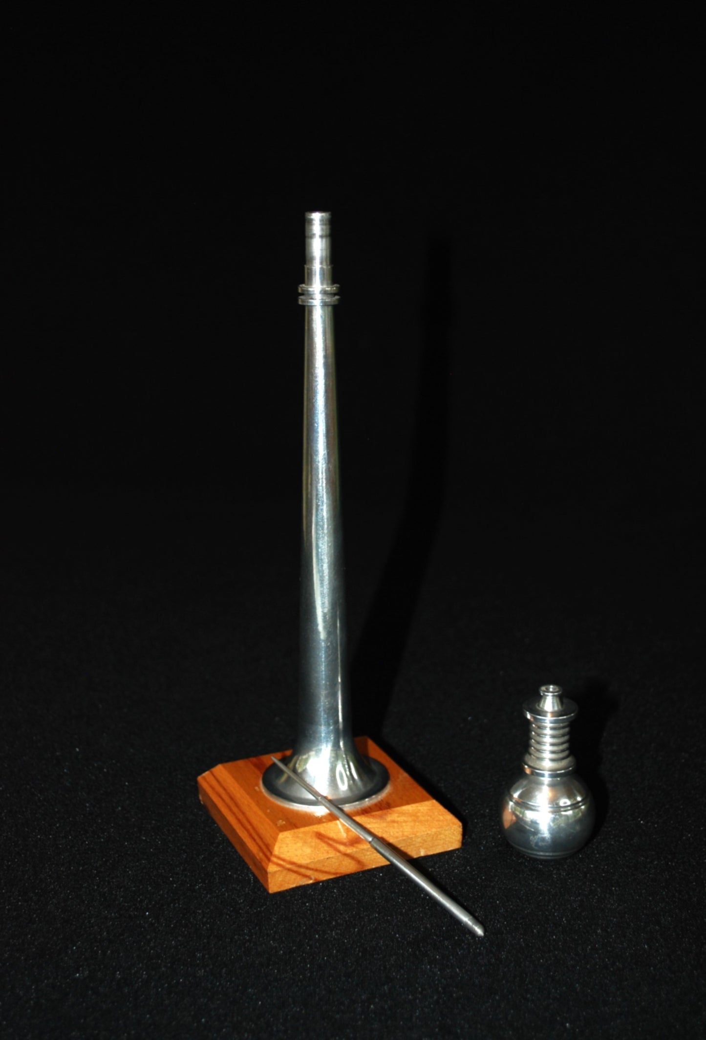 Vintage Zendtoren DDR Berlijn 38 cm