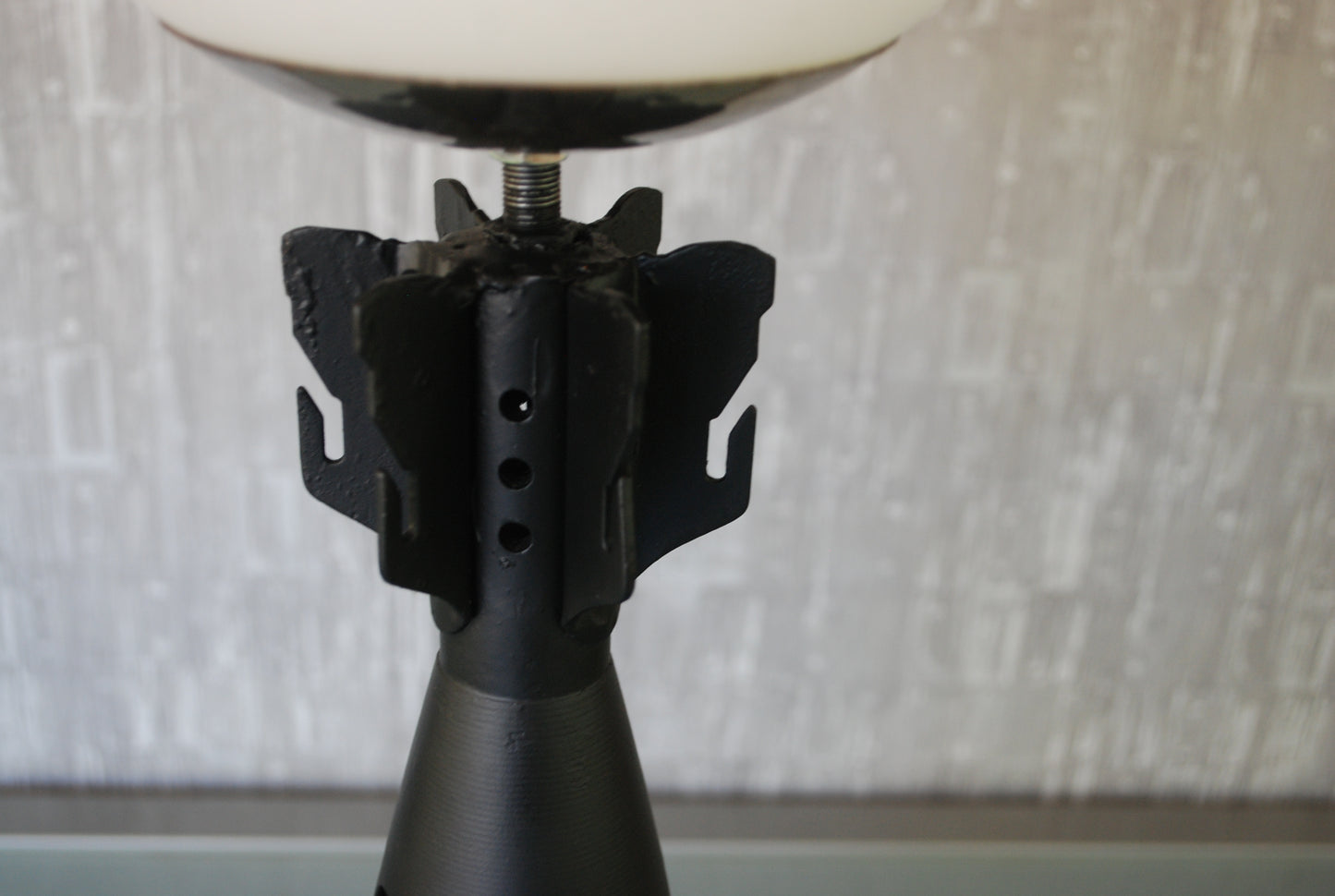 Cut-away Mortier Lamp en Bureau / Wand decoratie