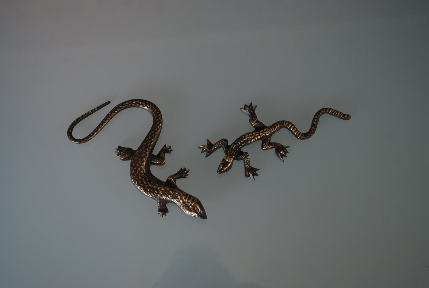 Hagedis tafelornamenten 2 stuks van messing