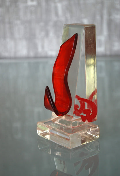 Rode lint met Hamer en Sikkel