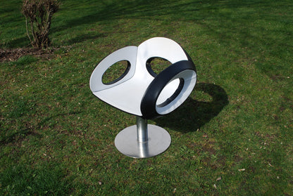 Stoel Pop art space age Poltrona Papalla ontworpen door Italiaanse ontwerper Santo Denti. *