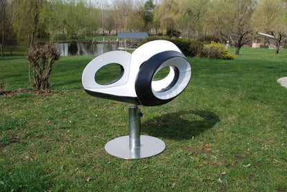 Stoel Pop art space age Poltrona Papalla ontworpen door Italiaanse ontwerper Santo Denti. *