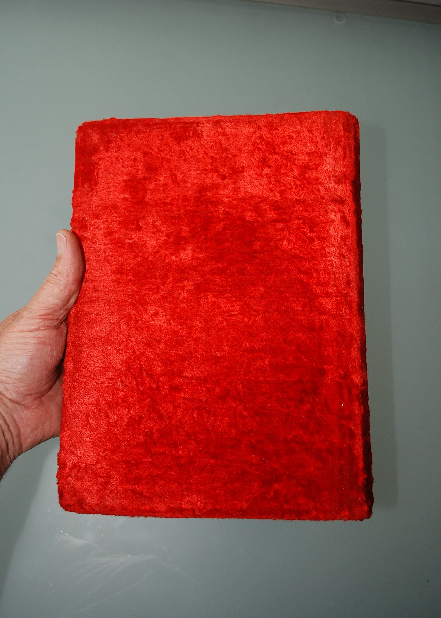 Ruimtevaart foto kaart album rood velours met Boctok voorop van aluminium *