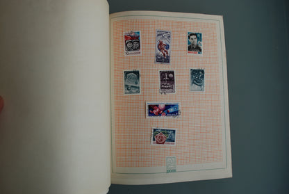 Ruimtevaart Kocmos postzegel boek propaganda nr.1  *