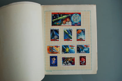 Ruimtevaart Kocmos postzegel boek propaganda nr. 3  *