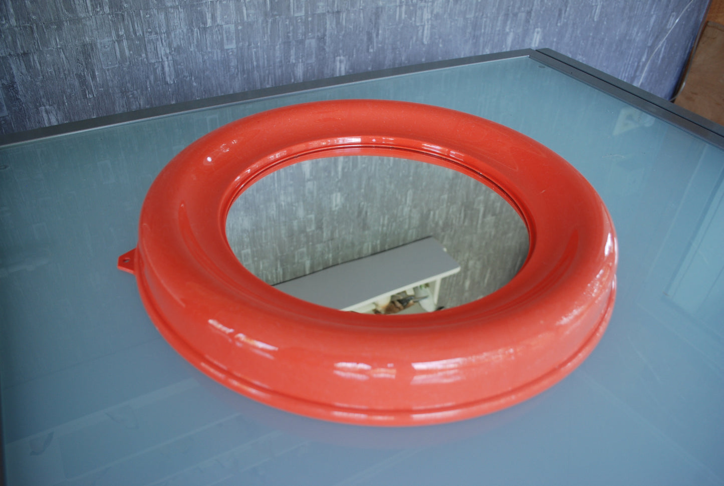 Retro Pop Art Eye-ball Mirror.