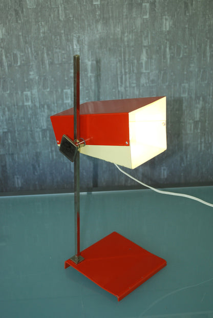 Retro Lamp Rood Wit Kubistisch vorm *