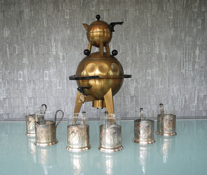 Samovar Sputnik - Conquering Space - 1977 - Space travel with 6 Sputnik tea glasses *
