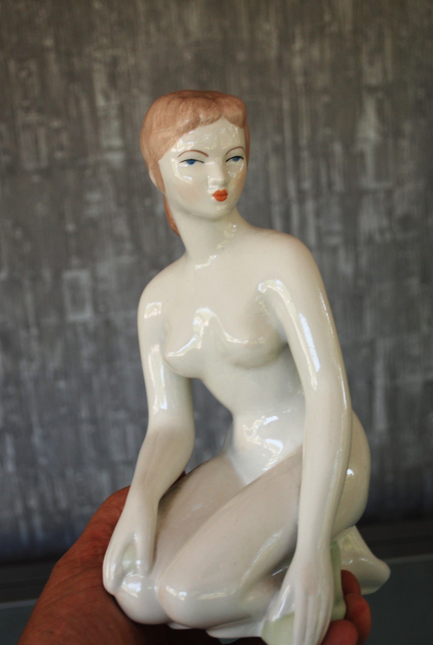 Naakte Vrouw zittend met groene doek 1960's *