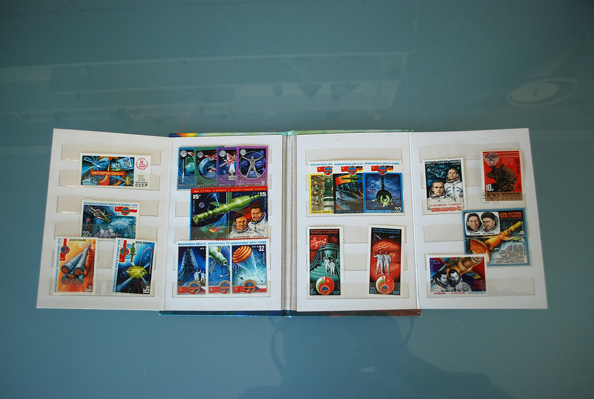 Postzegelboek Ruimtevaart Intercosmos CCCP Ruimte station 1975 *