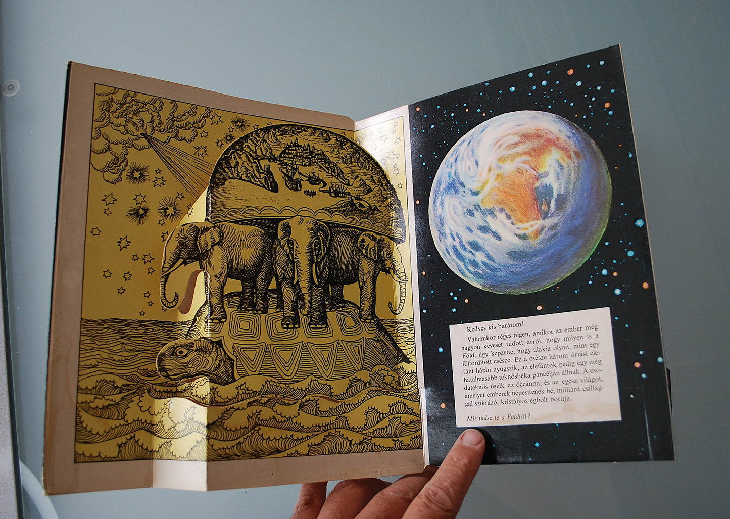 Pop -up Ruintevaart Boek "De ruimte in" 1978 *