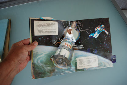 Pop -up Ruintevaart Boek "De ruimte in" 1978 *