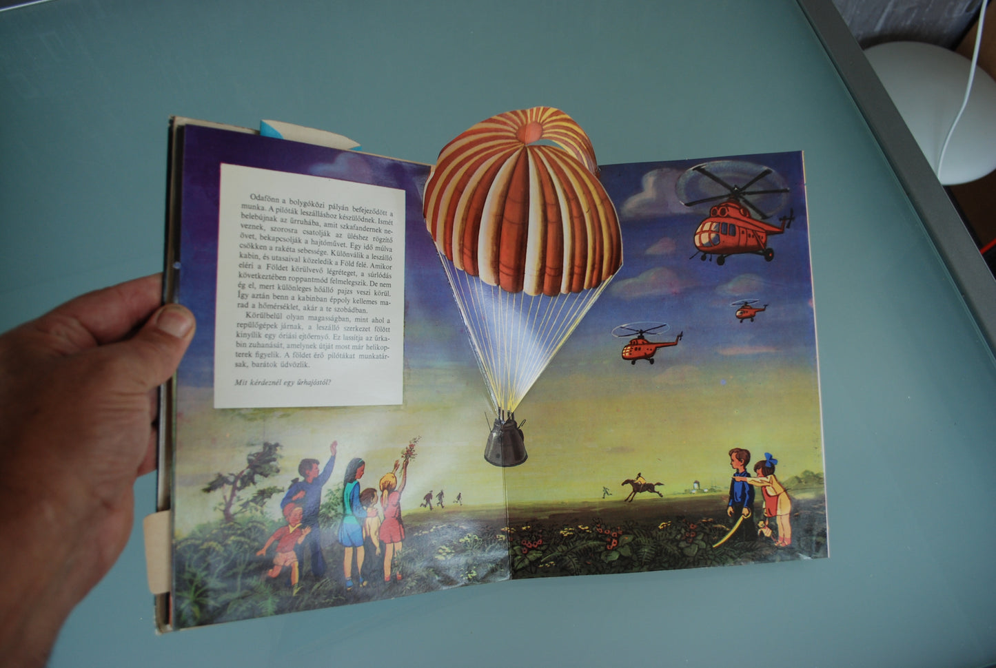 Pop -up Ruintevaart Boek "De ruimte in" 1978 *