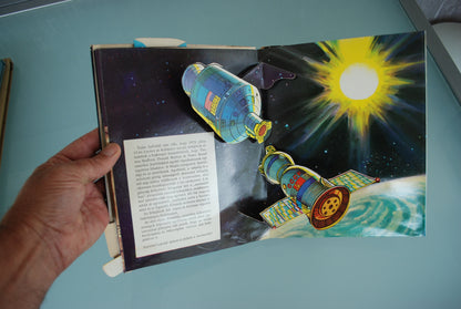 Pop -up Ruintevaart Boek "De ruimte in" 1978 *