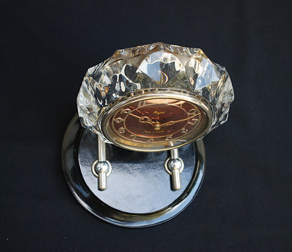 Klok tafel kristal klok CCCP 1960's merk Majak *