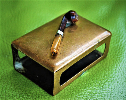 Oude Messing Tabaksdoos met Kunststof Pijp