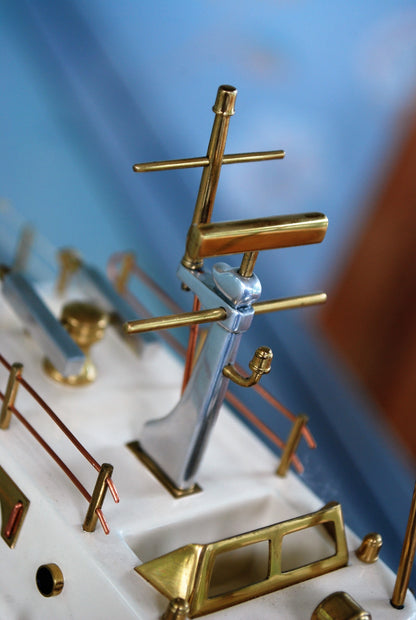 Museum stuk !! Schip Neštin class rivier mijnenveger met sleep Oropesa