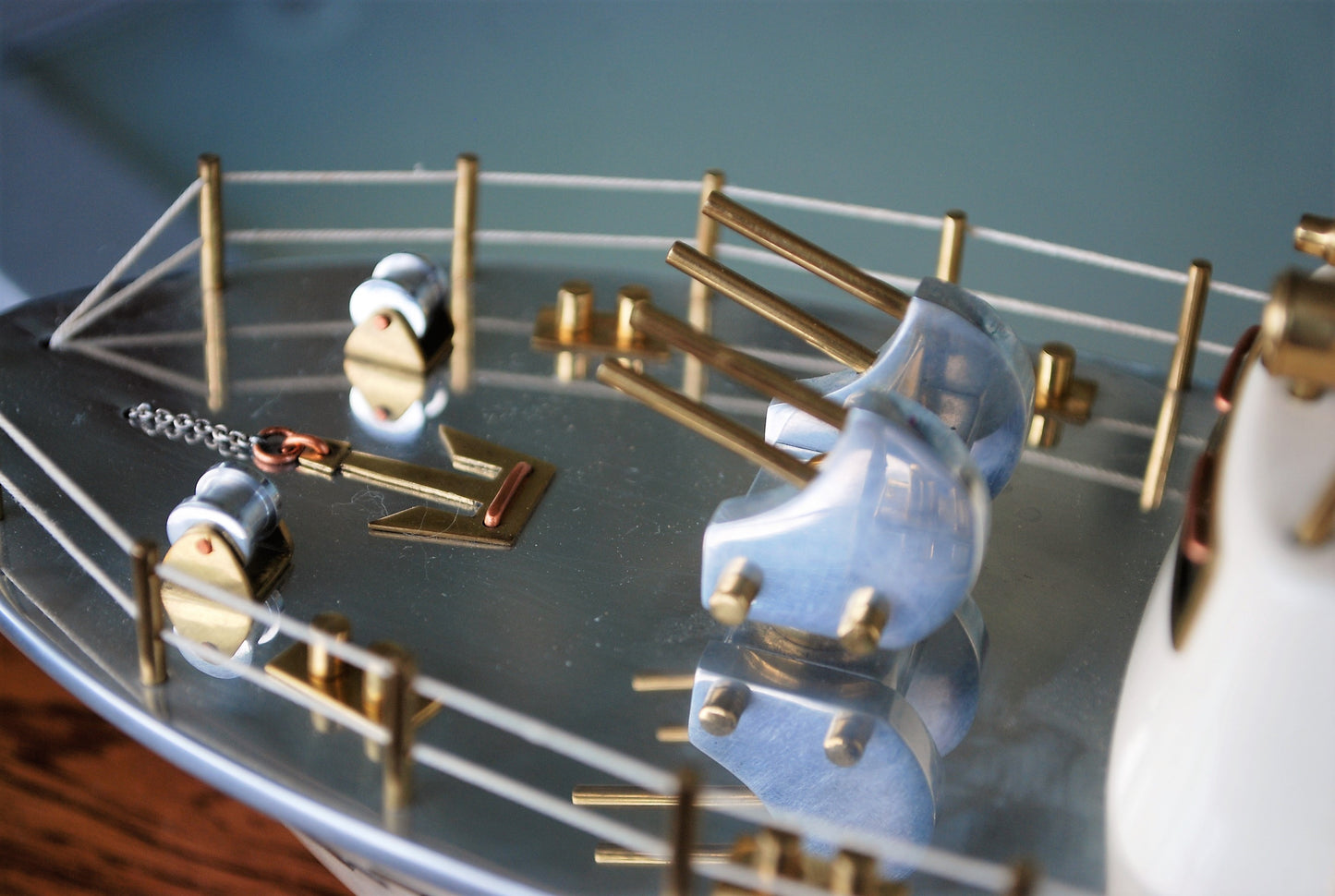 Museum stuk !! Schip Neštin class rivier mijnenveger met sleep Oropesa