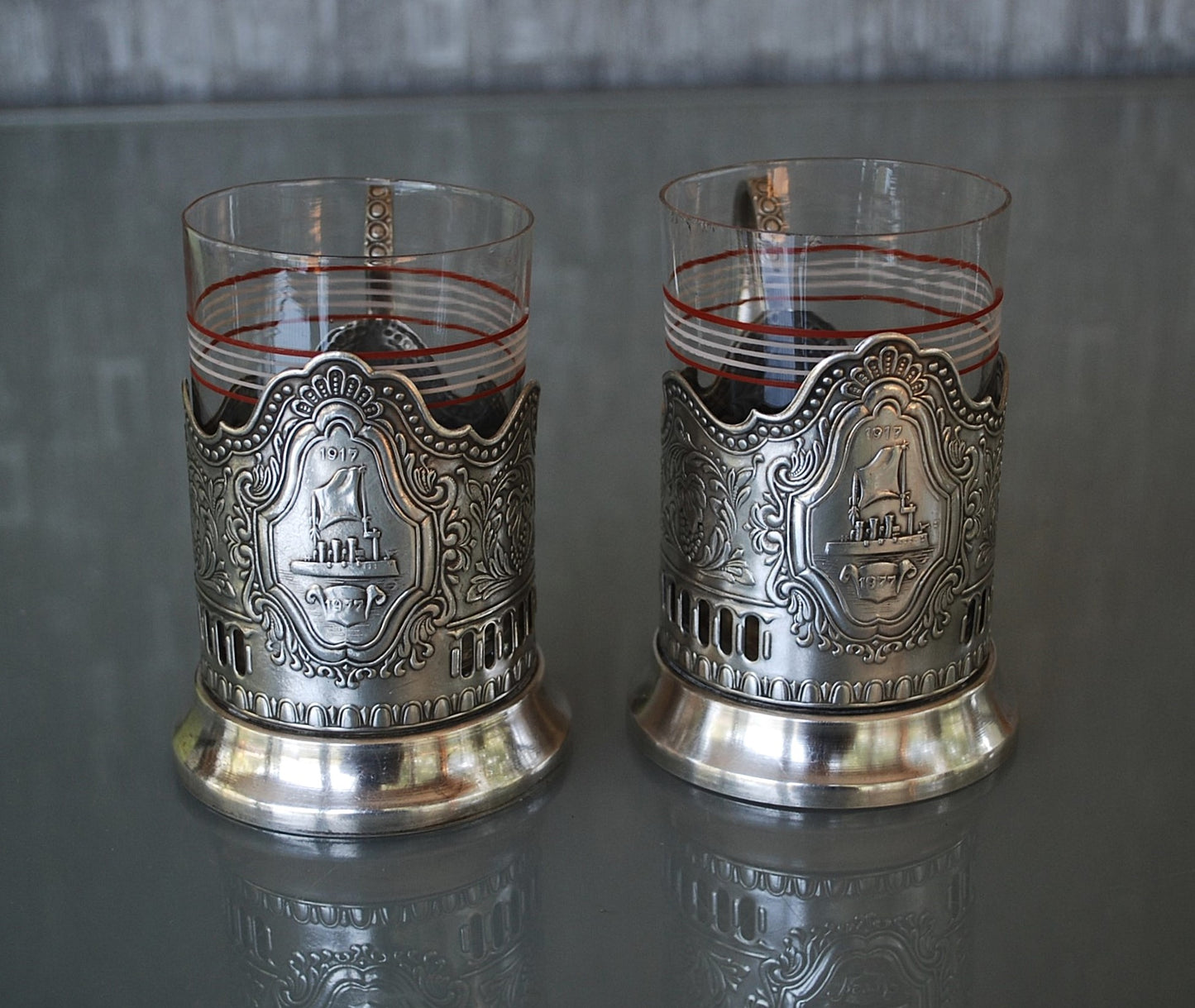 Theeglas houder "Aurora" verzilverd (Melchior)  1917 -1977