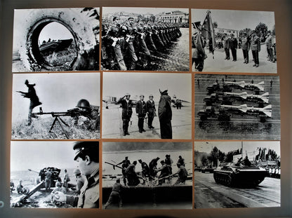 Poster map leger Socialistische Hongarije  39 stuks in map 1980