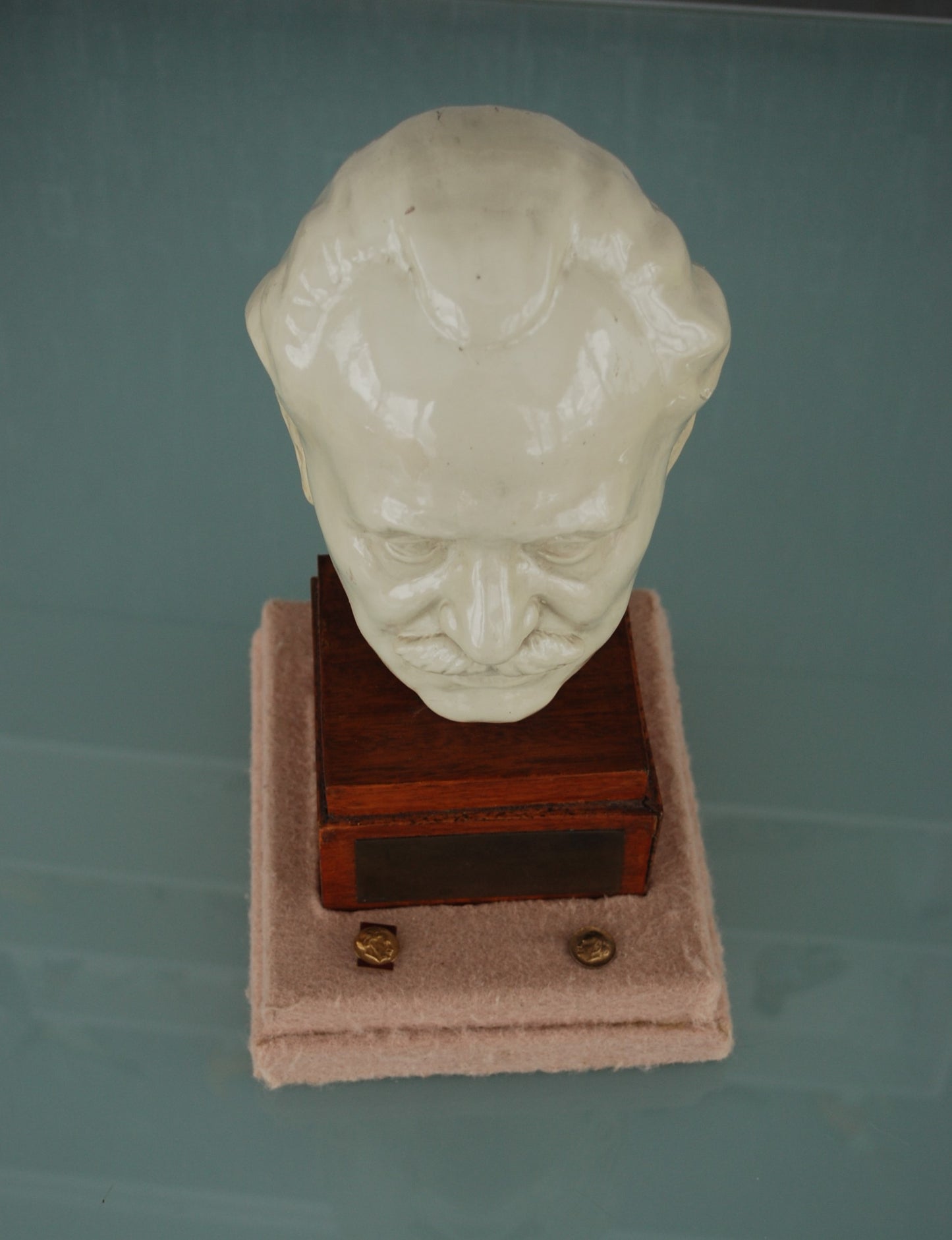 Preorder Georgi Dimitrov Porselein hoofd. Bulgarije