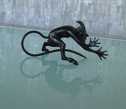 Devil pulls a long nose Kasli iron sculpture CCCP.