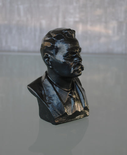 Sovjet buste van de grote schrijver Maxim Gorky