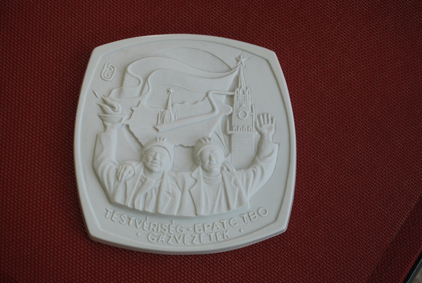 Gasleiding Rusland Hongarije van Kunstenaar Béla Pataky