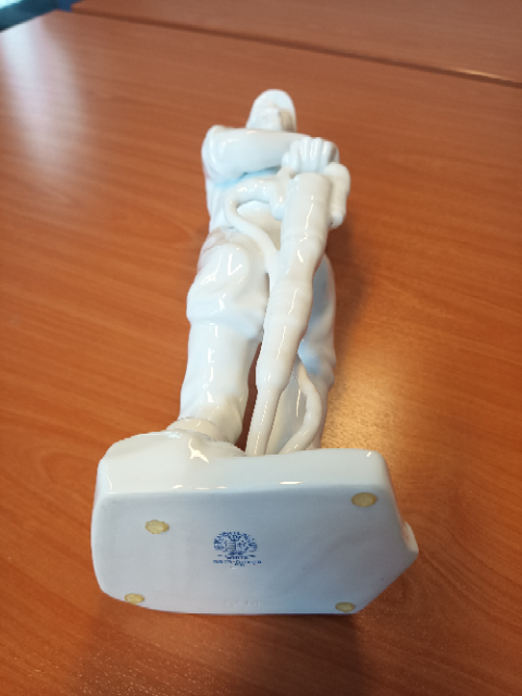 Herend Mijnwerker met Drilboor Door Beeldhouwer  Jenő Hanzély