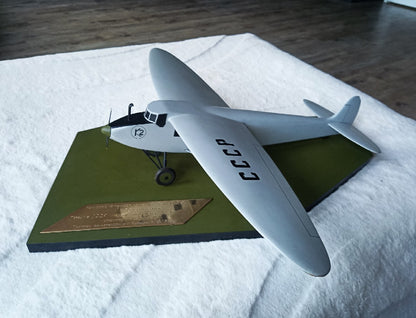 Kalinin, de eerste passagiers vliegtuig van de Sovjet unie. GROOT model !