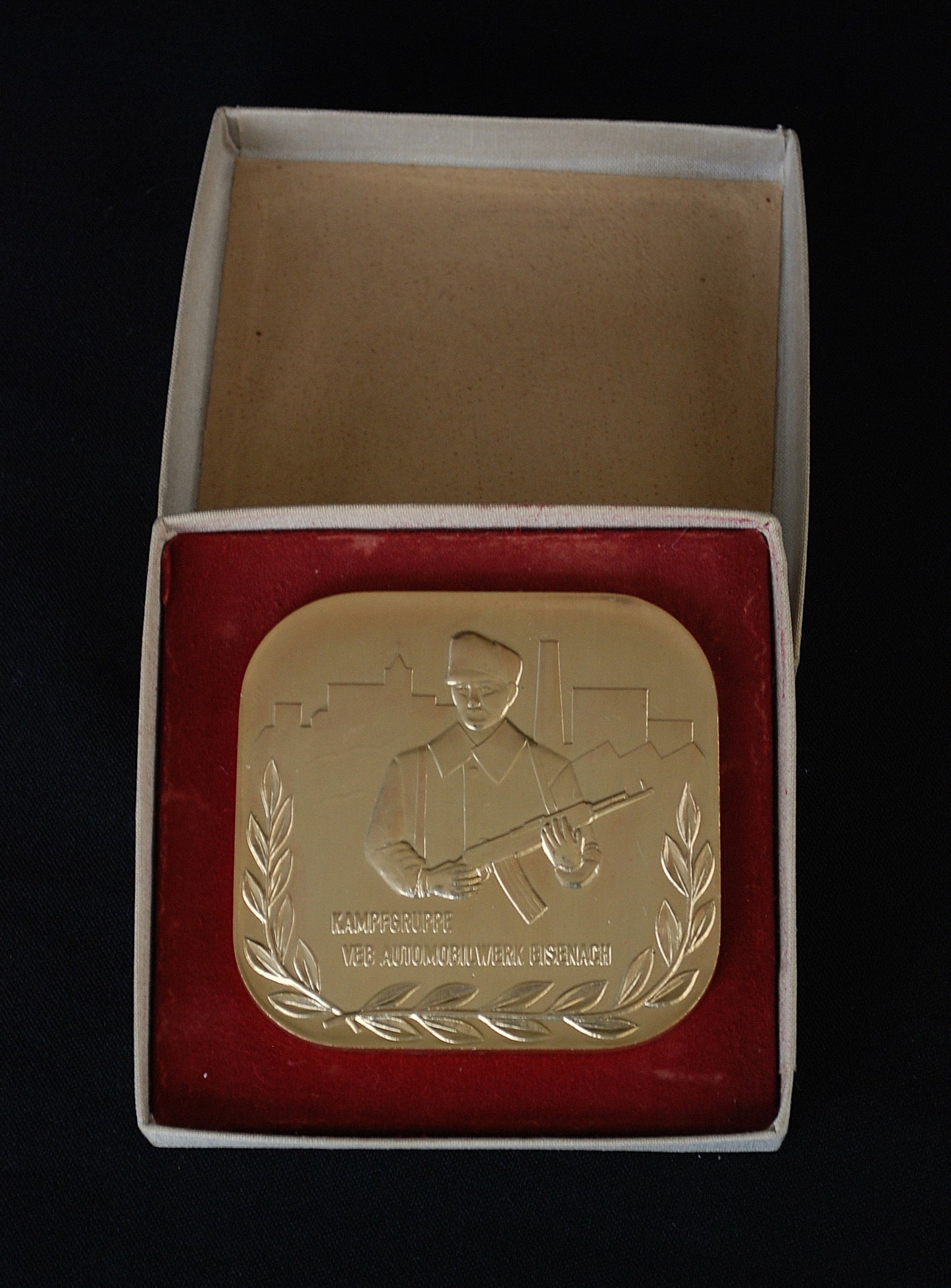 Preorder Kampfgruppe der Arbeiterklasse VEB automobilwerk Eisenach. DDR