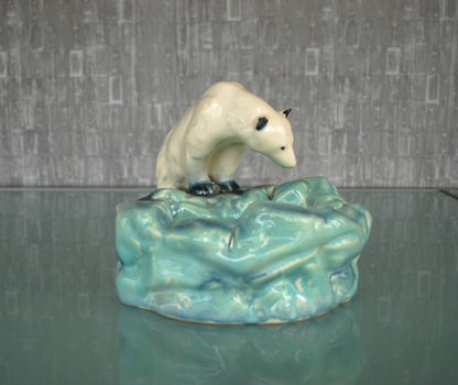 Pre order Art Deco Ditmar Urbach ijsbeerschaal, Tsjechoslowaaks keramisch beeld uit de jaren 30