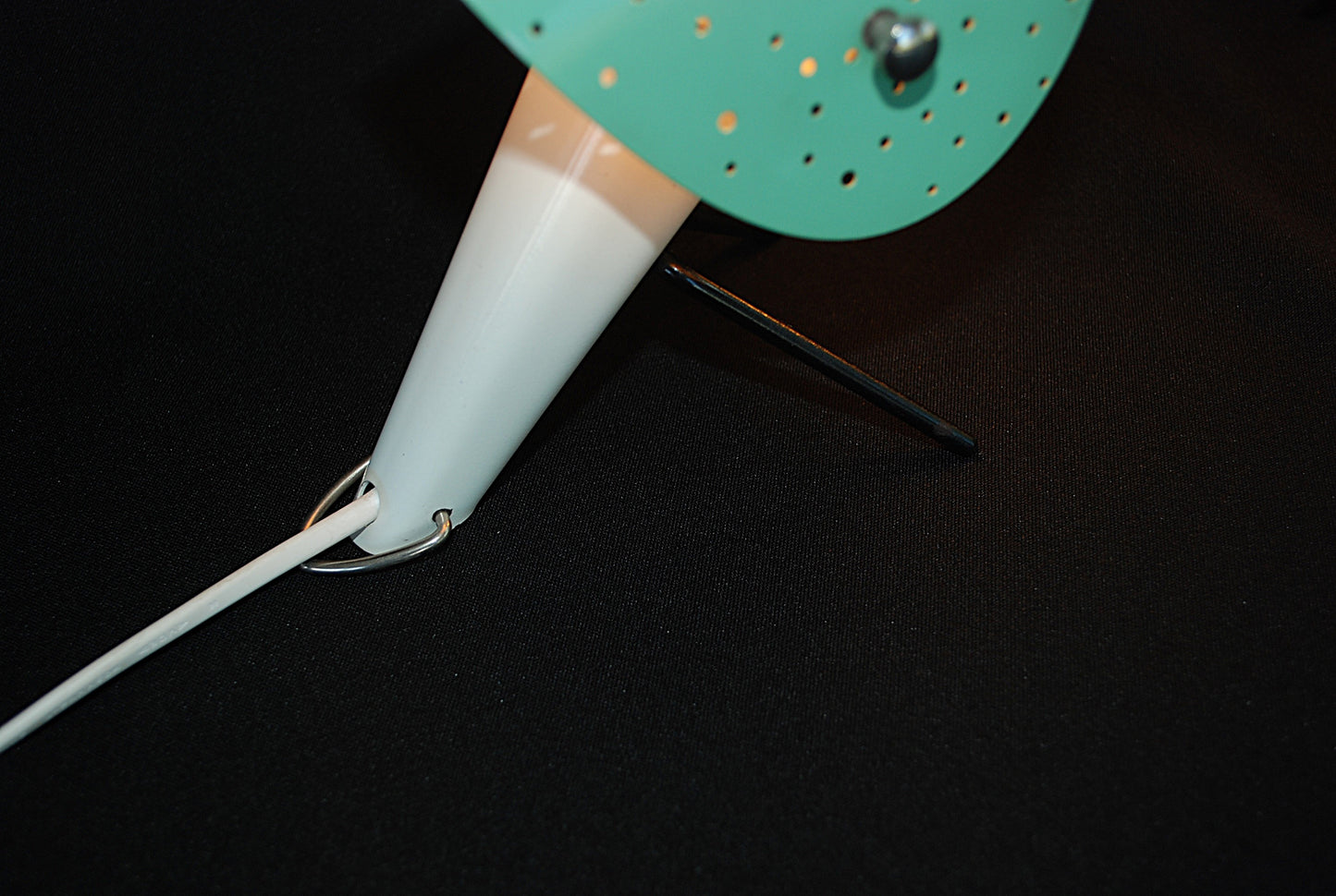 2 stuks Bureau / Wandlamp van Ernest Igl  " The Little Dog "