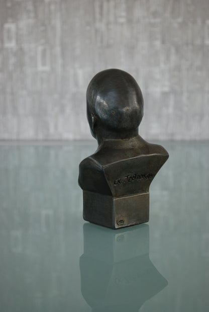 Preorder Lenin Buste Gesigneerd en met stempel