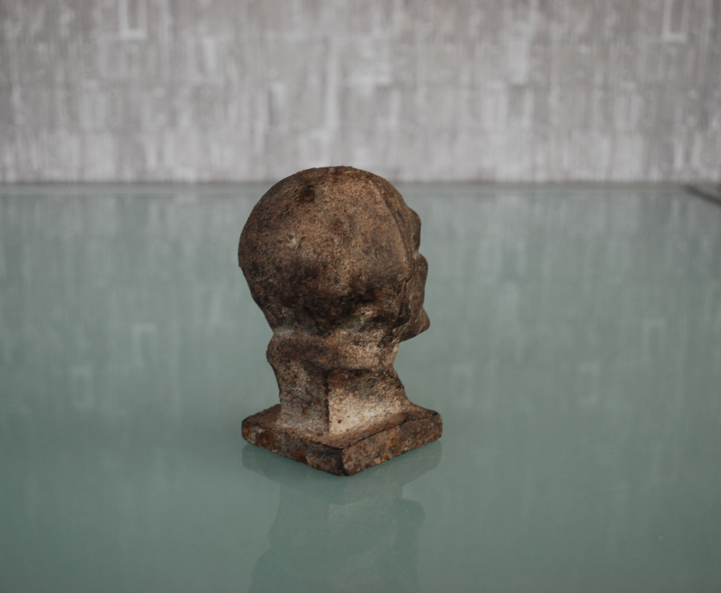 Preorder Lenin hoofd zwaar gietijzer erg oud