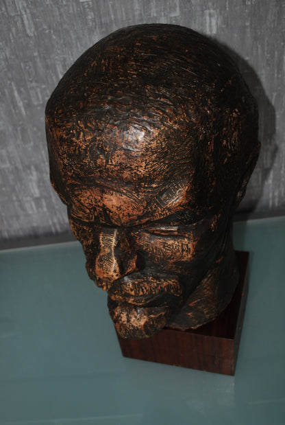 Pre order Lenin hoofd mega groot