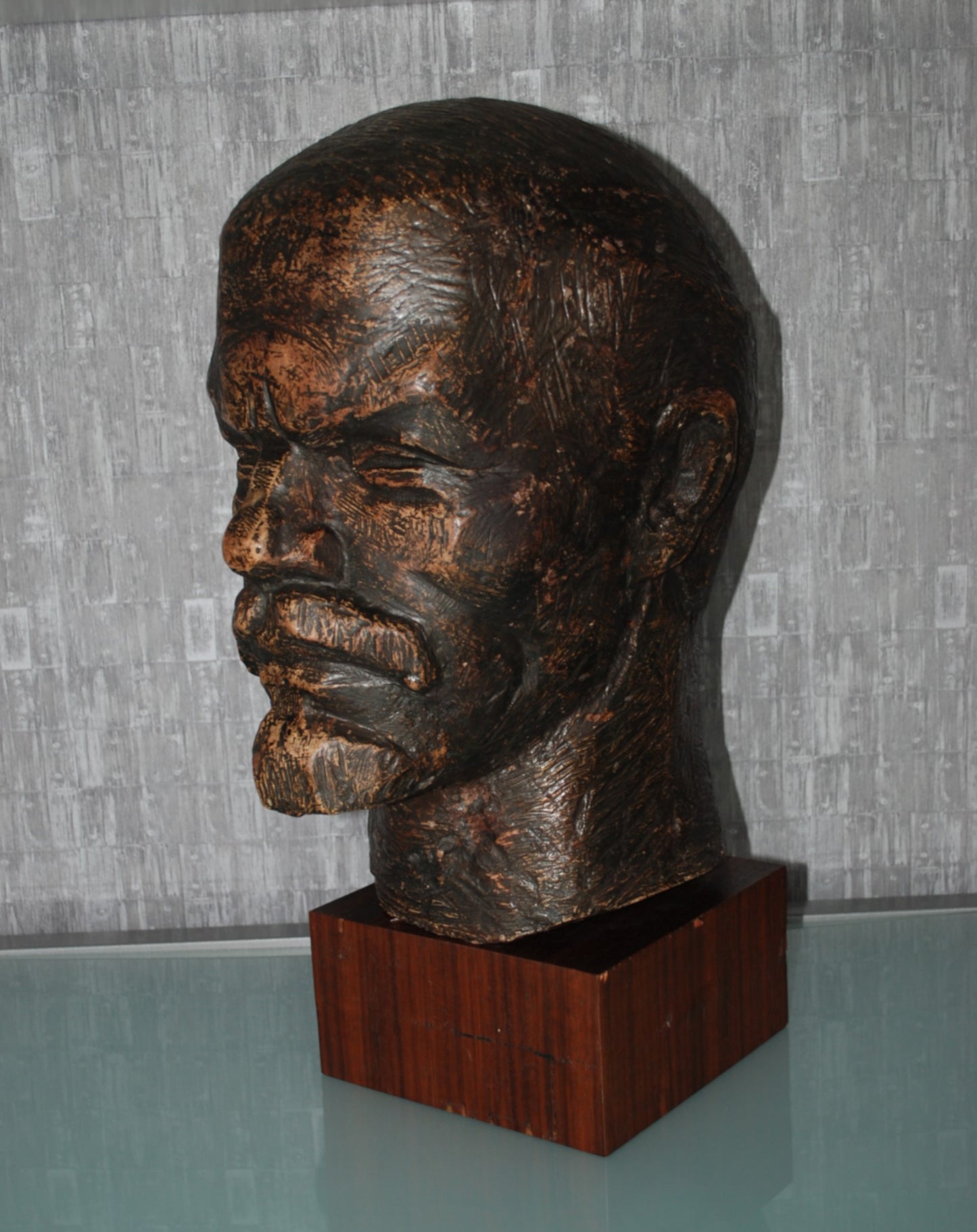 Pre order Lenin hoofd mega groot