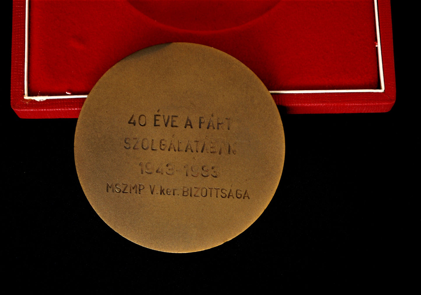 Lenin 40 jaar bij "De Communistische Partij "