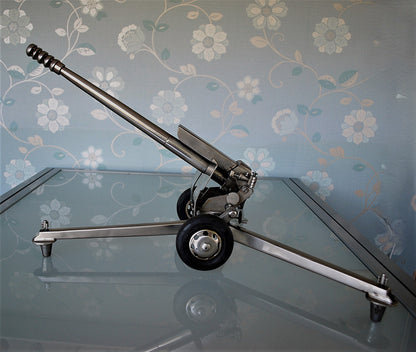 Houwitser kanon D-30 122 mm MEGA GROOT Indrukwekkend Model !