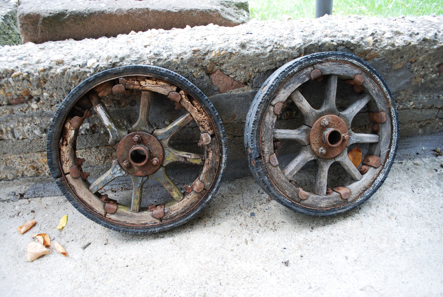 Maxim Machinegeweer wielen, 2 sets in 1 koop