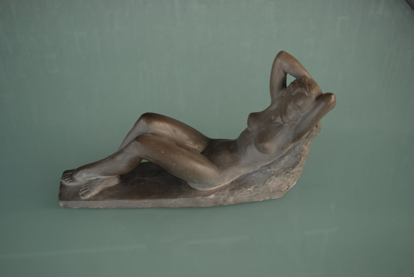 Preorder Nándor Berky (1911-1981) vrouwelijk naakt, gesigneerde keramische sculptuur