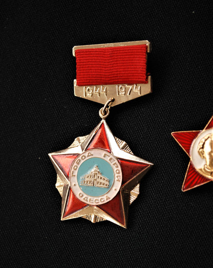 Medaille 1944 - 1974 Odessa stad van de Helden + Lenin als kind