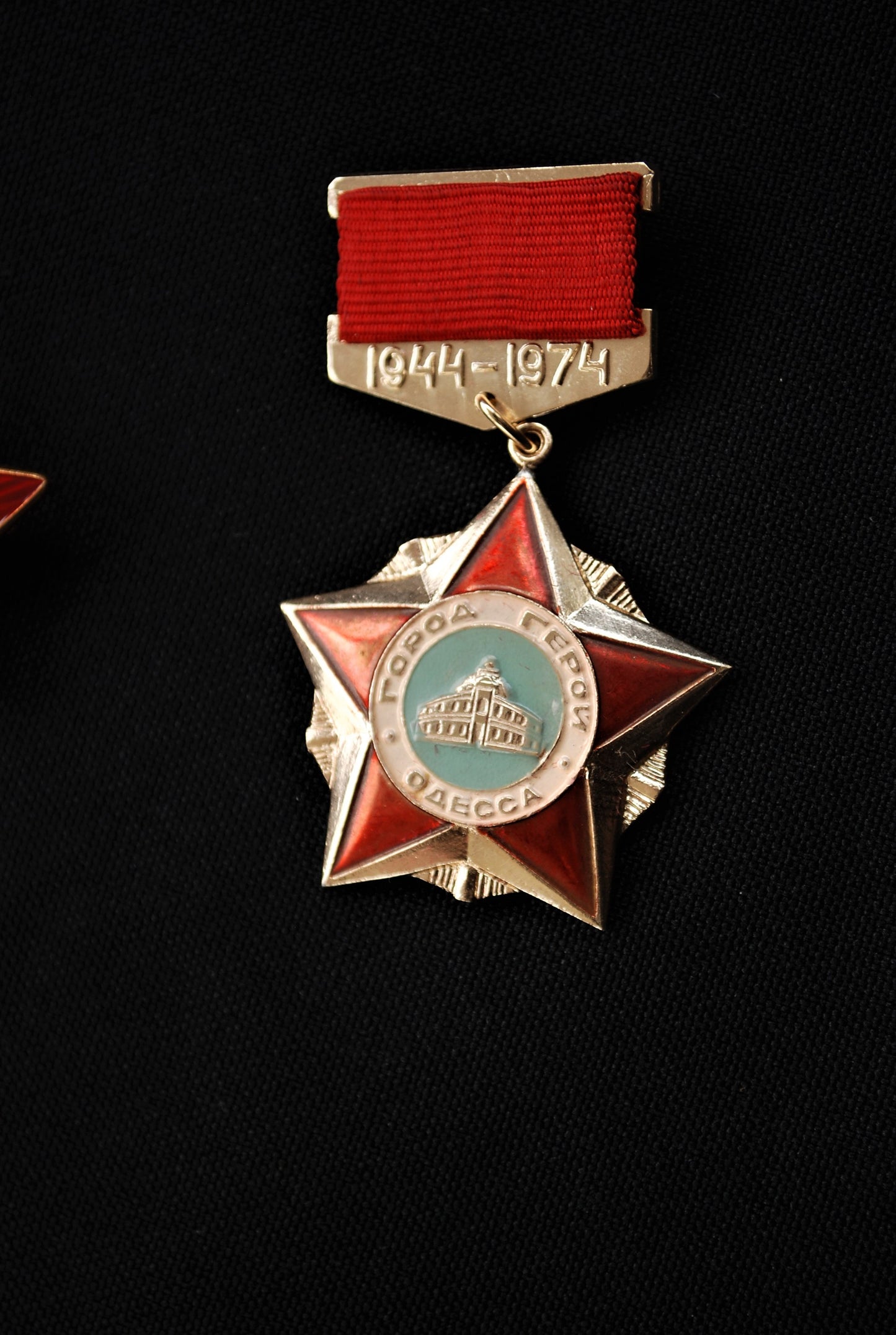 Medaille 1944 - 1974 Odessa stad van de Helden + Lenin als kind