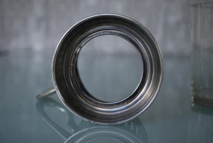 Moskou Kremlin Glashouder met prachtige oor Melchior / Cupronickel Podstakannik.